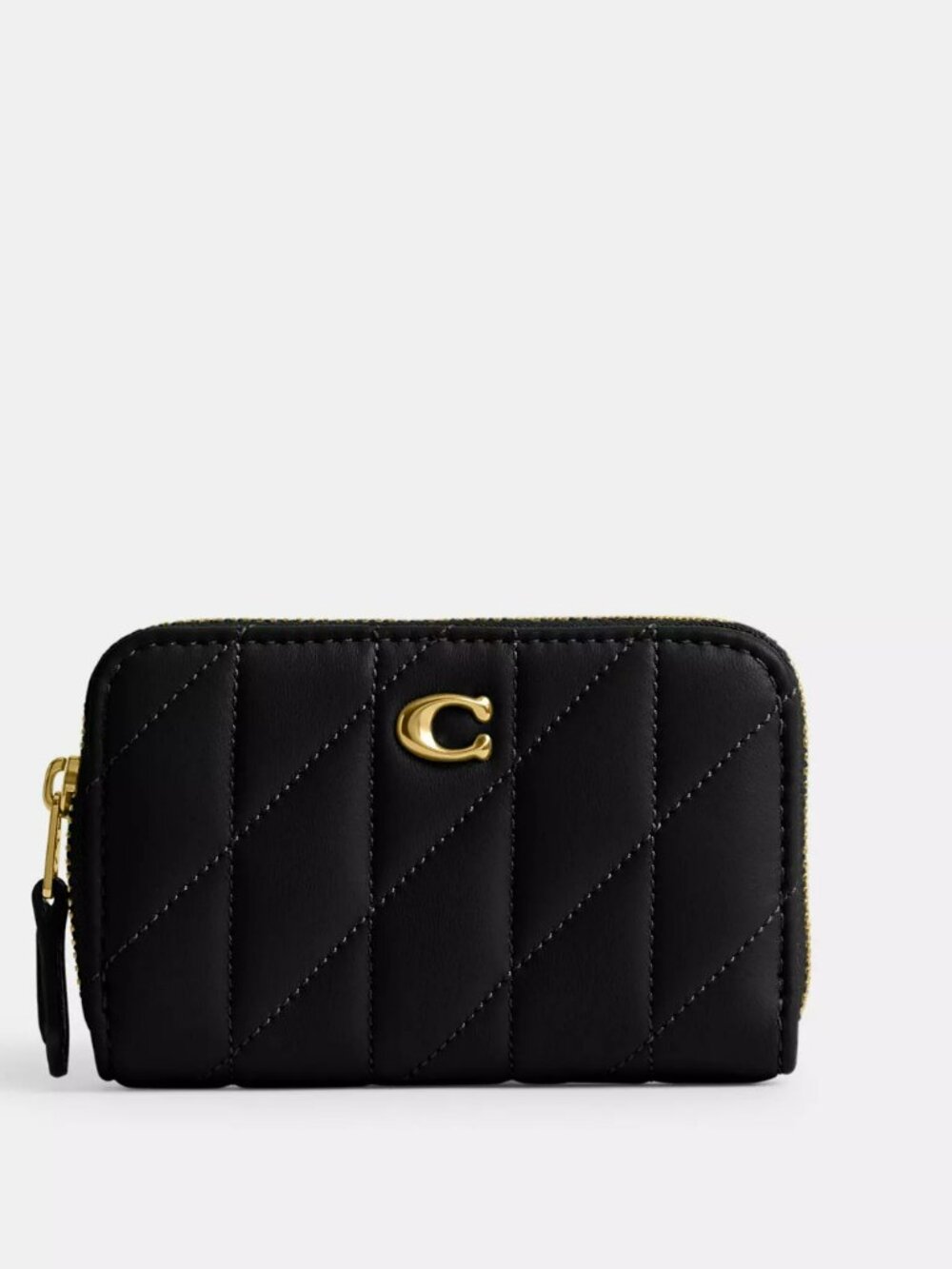 Coach essential small zip around card case with pillow quilting